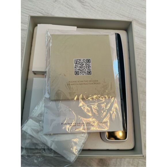 Aephro 6-in-1 Multifunction Skin Tightening Machine NEW - Picture 8 of 11